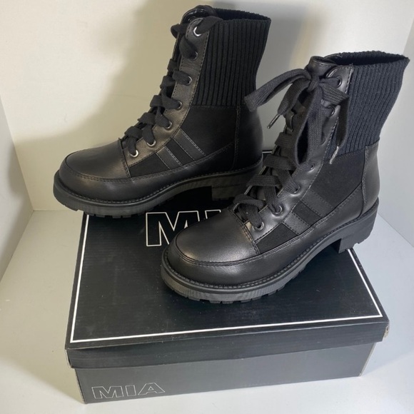 MIA Malcolm Black Combat Boots w/sock detail - Picture 4 of 7